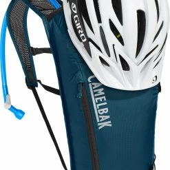 Camelbak Classic Light 70oz Hydration Pack -Deals Kläder Butik Camelbak Classic Light 70oz Hydration Pack Hydration Packs Navy Black SS21 CB2404401000 2