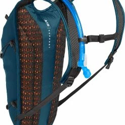 Camelbak Classic Light 70oz Hydration Pack -Deals Kläder Butik Camelbak Classic Light 70oz Hydration Pack Hydration Packs Navy Black SS21 CB2404401000 5