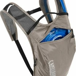 Camelbak Hydrobak Light 50oz Vätskesystem -Deals Kläder Butik Camelbak Hydrobak Light 50oz Hydration Pack Hydration Packs Aluminum Black SS22 CB2405002000 1