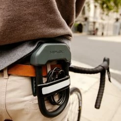 Hiplok DXC Bärbart Cykellås Med Extra Vajer -Deals Kläder Butik DXC1GY Clipped Belt Hip Close