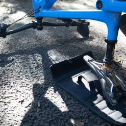 Hiplok Flipstand Portable Workstand -Deals Kläder Butik Hiplok Flipstand Portable Workstand Bike Stands All Black FS1AB 10