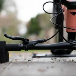 Hiplok Flipstand Portable Workstand -Deals Kläder Butik Hiplok Flipstand Portable Workstand Bike Stands All Black FS1AB 4