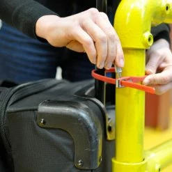 Hiplok Z-LOK Buntband (2-pack) -Deals Kläder Butik Hiplok Z LOK Twin Pack Cable Locks Red 2017 ZLK2RD 4 scaled