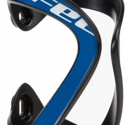 LifeLine Essential Helgjuten Flaskhållare Av Plast (matt) -Deals Kläder Butik LifeLine Essential One Piece Matte Plastic Bottle Cage Bottle Cages Blue LL BC500 BLU 1