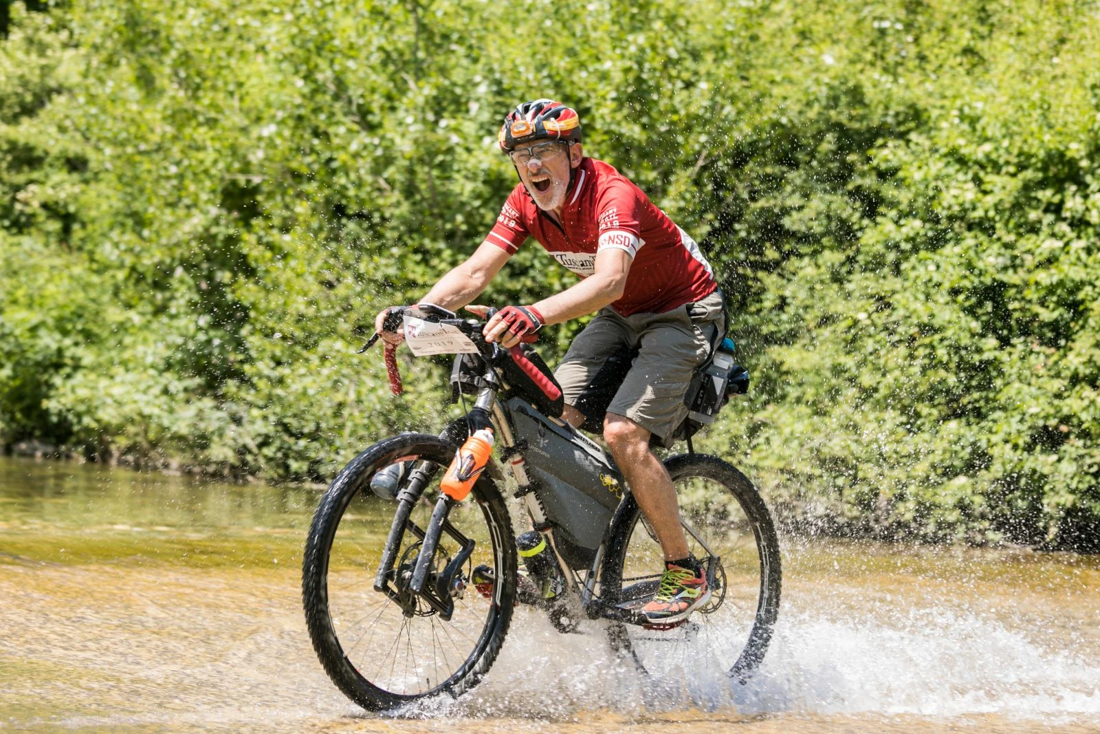 Framsida -Deals Kläder Butik TuscanyTrail2019050