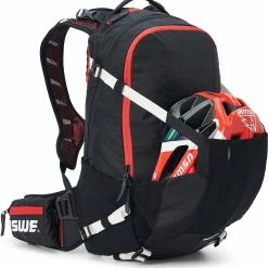 USWE Flow 16 Hydration Backpack 34 USWE Flow 16 Hydration Backpack -Deals Kläder Butik USWE Flow 16 Hydration Backpack Hydration Packs Carbon Black SS21 V 2162827 5