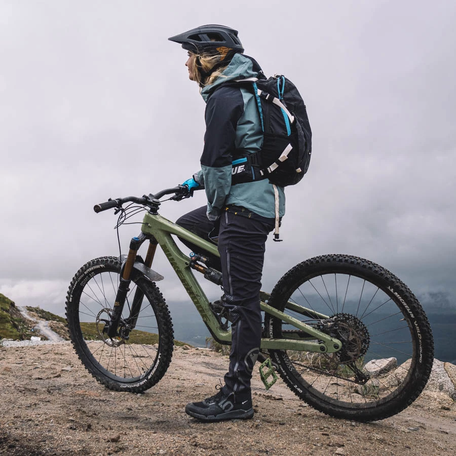 USWE Flow 16 Hydration Backpack 27 USWE Flow 16 Hydration Backpack - Bild 25